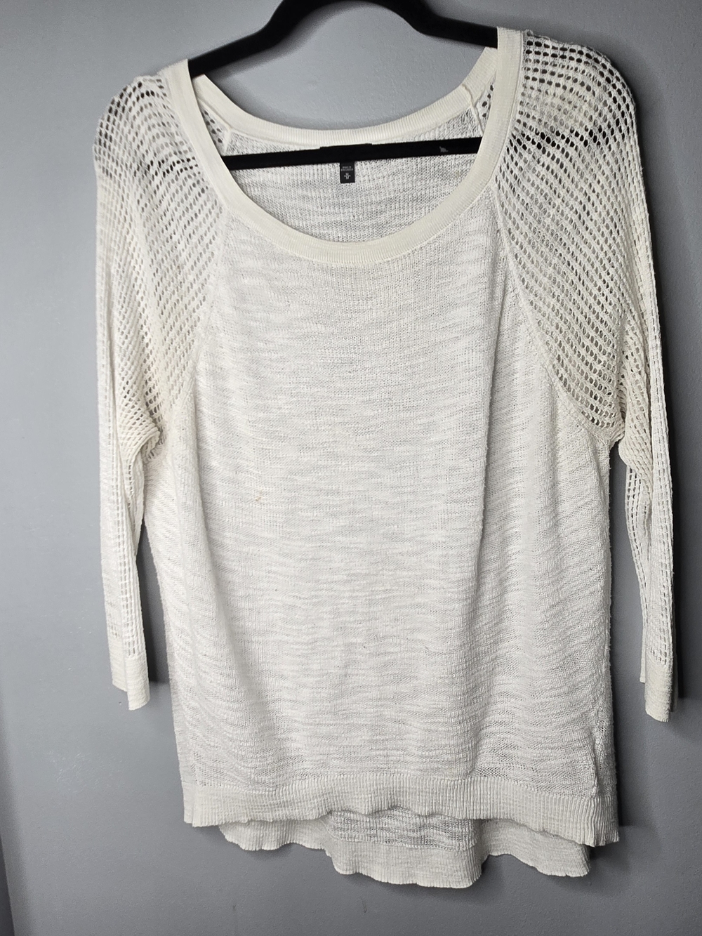 Express Women’s Medium Ivory Open Knit Sleeve Lightweight Sweater Top